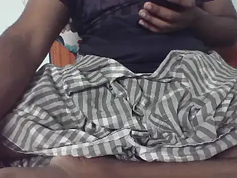 Snapshot of Tamil_small_cock chatting on 02.28.25 Tamil small cock online show from 02.28.25