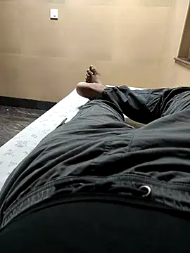 Snapshot of Tamil_small_cock chatting on 03.17.25 Tamil small cock online show from 03.17.25