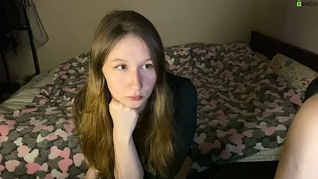 Sabrinaanddaniel online show from 02.24.26