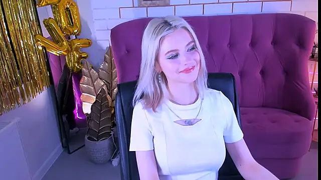 LeonaStane online show from 03.01.25