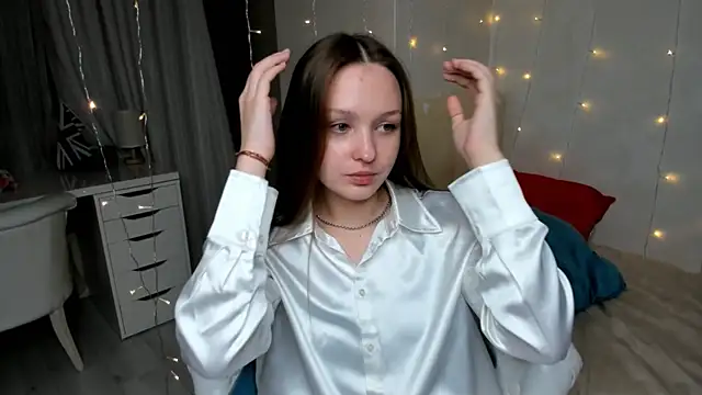 LorettaBierlly online show from 02.09.25