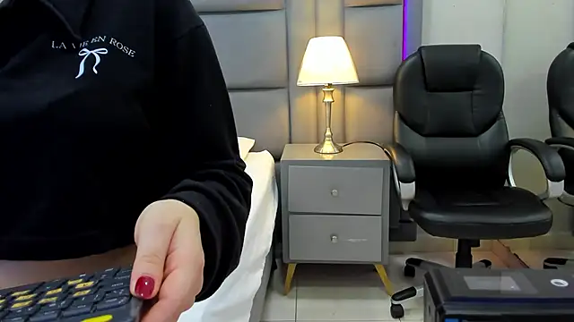 ArianaFranco online show from 04.14.26