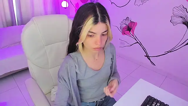 Isabela Fiorelli online show from 11.27.25