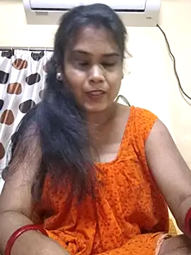 Snapshot of BOLDBEAUTY09 chatting on 02.17.25 BOLDBEAUTY09 online show from 02.17.25