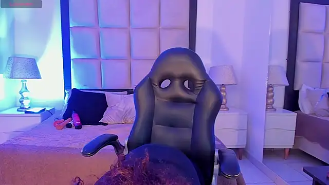 Zoe CarterX online show from 02.04.26