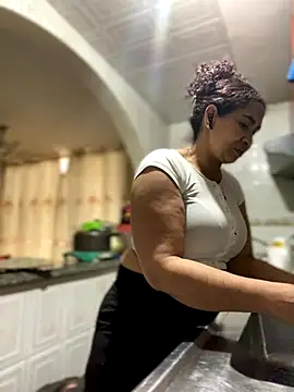 Carola-Ross online show from 09.13.25