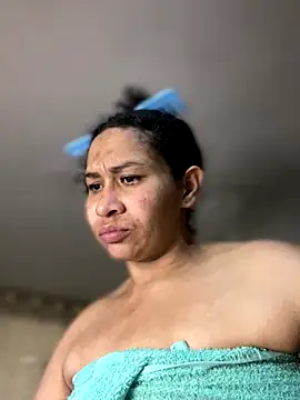 Carola-Ross online show from 09.20.25