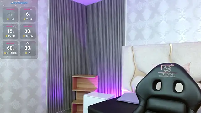 Snapshot of Gaby_tay1 chatting on 10.04.25 Gaby tay1 online show from 10.04.25