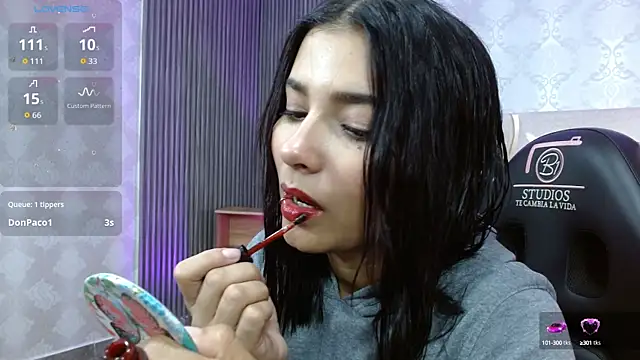 Snapshot of Gaby_tay1 chatting on 10.05.25 Gaby tay1 online show from 10.05.25