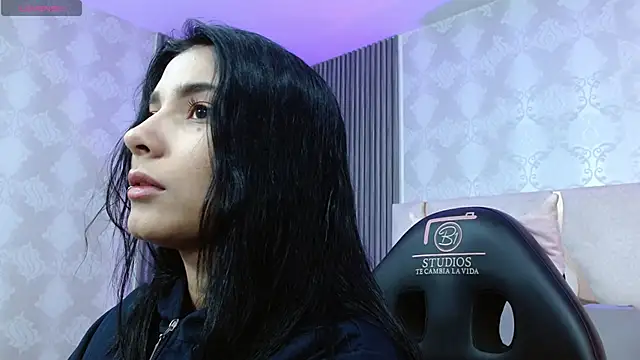 Snapshot of Gaby_tay1 chatting on 10.06.25 Gaby tay1 online show from 10.06.25