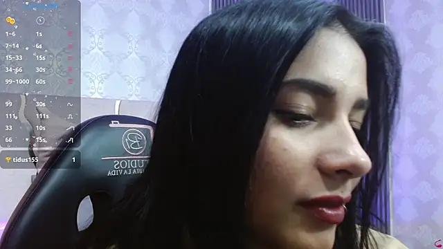 Snapshot of Gaby_tay1 chatting on 11.08.25 Gaby tay1 online show from 11.08.25