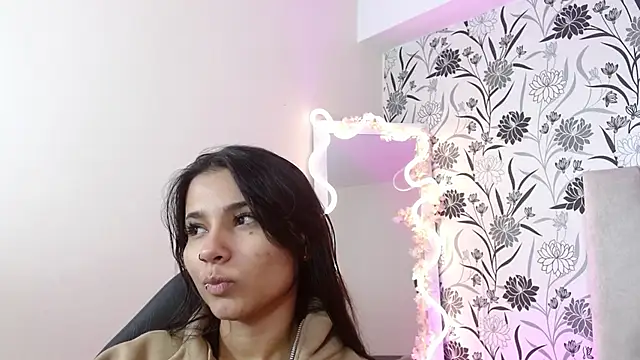 Snapshot of Gaby_tay1 chatting on 02.20.26 Gaby tay1 online show from 02.20.26