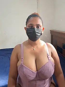 xxxsrilankagirl online show from 04.07.26