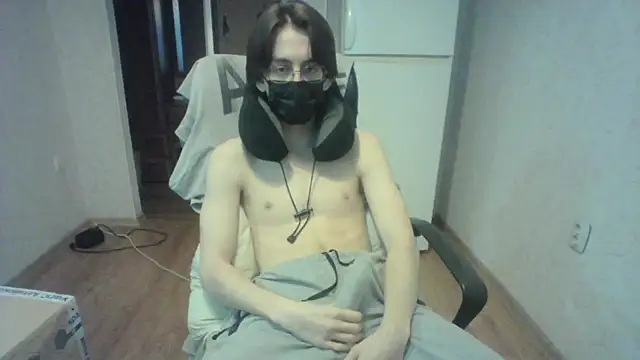 that handsome boy online show from 02.18.25