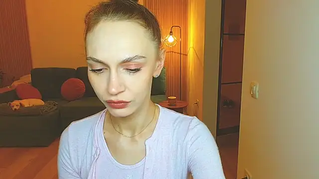 Snapshot of Lady_Sunshine_ chatting on 11.18.25 Lady Sunshine online show from 11.18.25