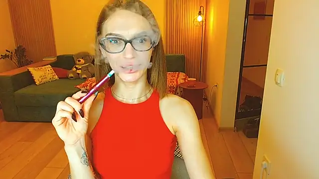 Snapshot of Lady_Sunshine_ chatting on 12.14.25 Lady Sunshine online show from 12.14.25