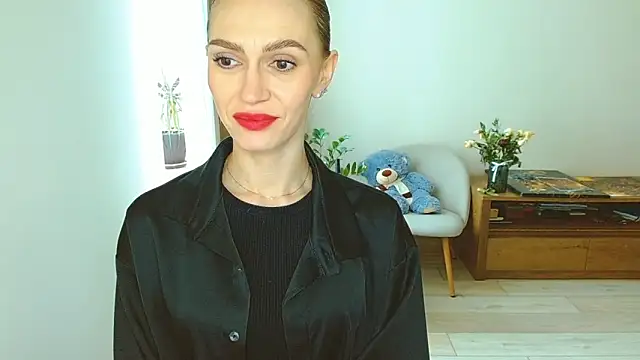 Snapshot of Lady_Sunshine_ chatting on 02.11.26 Lady Sunshine online show from 02.11.26