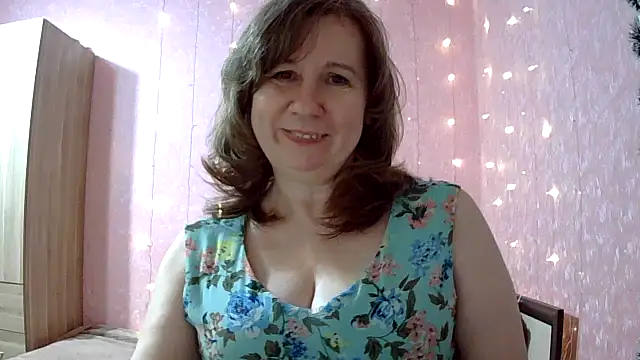 Snapshot of Starsan chatting on 02.14.26 Starsan online show from 02.14.26