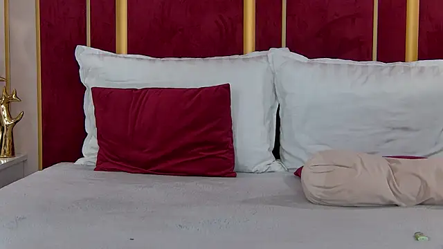 ChloeSins  online show from 02.11.25