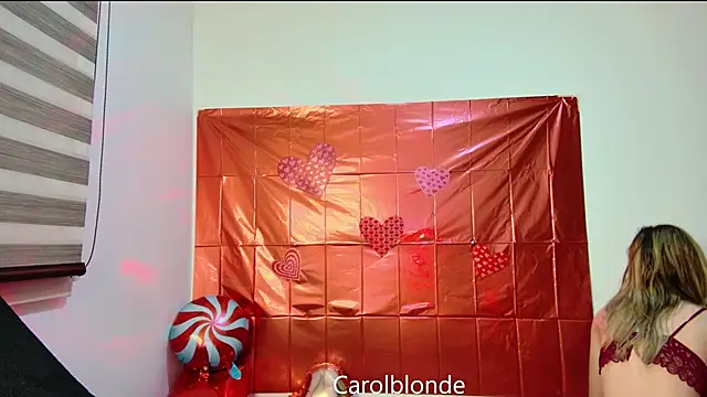 Carolblonde online show from 02.14.25
