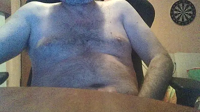 Snapshot of lanata chatting on 09.17.25 lanata online show from 09.17.25