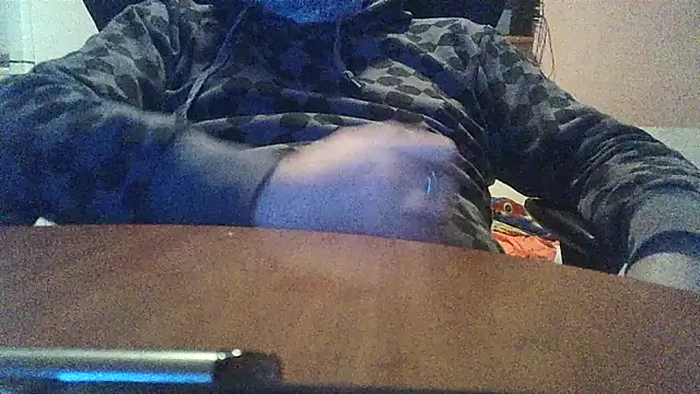 Snapshot of lanata chatting on 03.24.26 lanata online show from 03.24.26