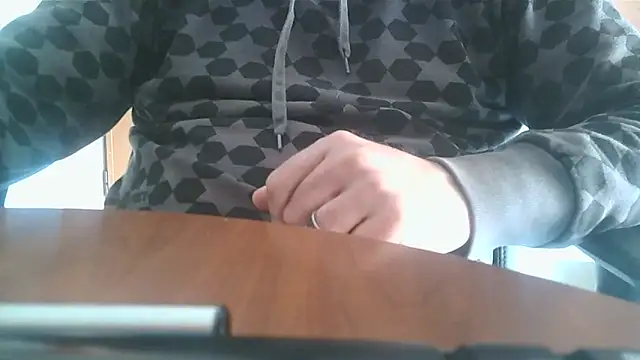 Snapshot of lanata chatting on 03.29.26 lanata online show from 03.29.26