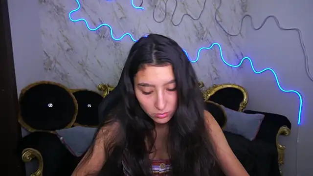 Snapshot of CharmMocco chatting on 02.10.25 CharmMocco online show from 02.10.25