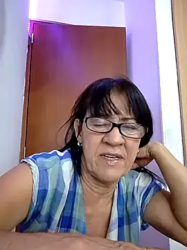 Bellaisabel online show from 10.25.25