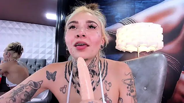 miss   angel online show from 02.12.25