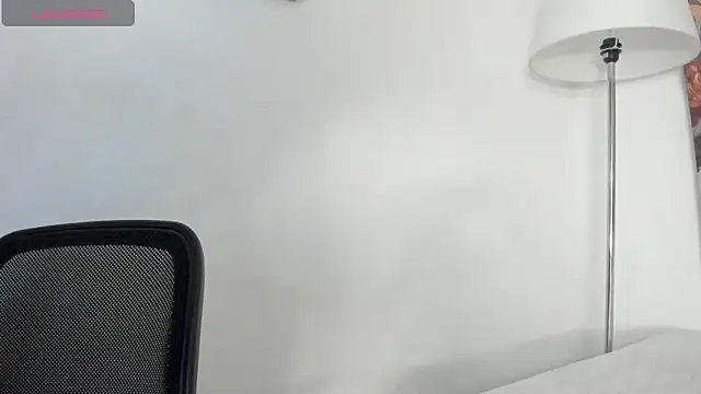 Dhalila  online show from 11.19.25