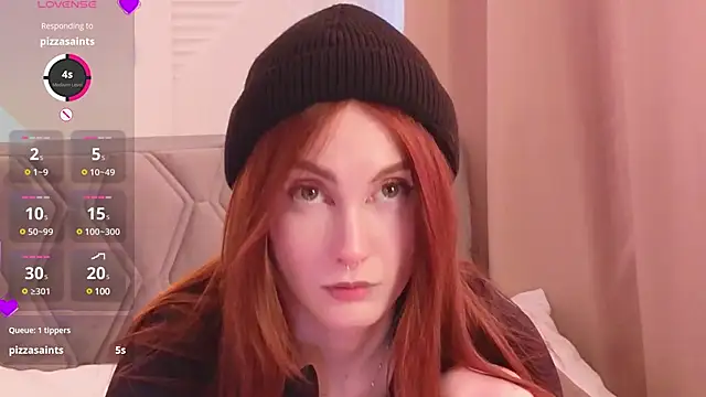 Snapshot of JoYung chatting on 03.12.25 JoYung online show from 03.12.25