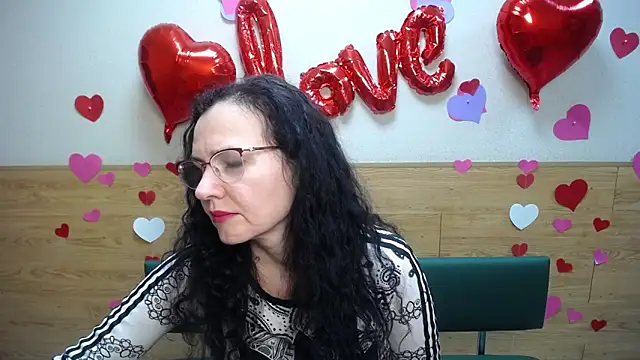 Miroslava Happi online show from 03.01.25