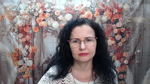 Snapshot of Miroslava_Happi chatting on 04.20.26 Miroslava Happi online show from 04.20.26