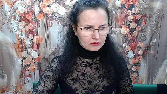 Snapshot of Miroslava_Happi chatting on 04.25.26 Miroslava Happi online show from 04.25.26
