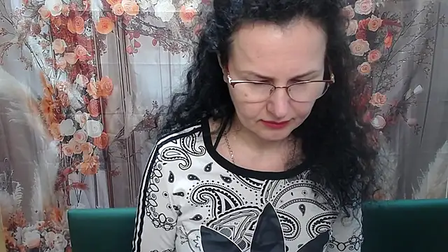 Snapshot of Miroslava_Happi chatting on 05.01.26 Miroslava Happi online show from 05.01.26