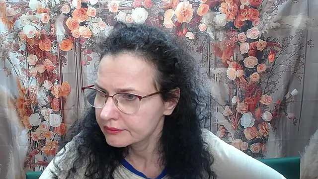 Snapshot of Miroslava_Happi chatting on 05.22.26 Miroslava Happi online show from 05.22.26