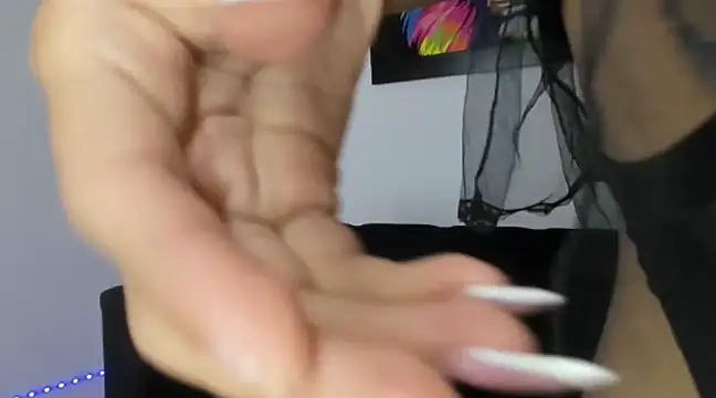 danna alvarez online show from 02.07.25