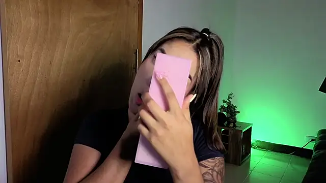 Maryybellax online show from 11.06.25