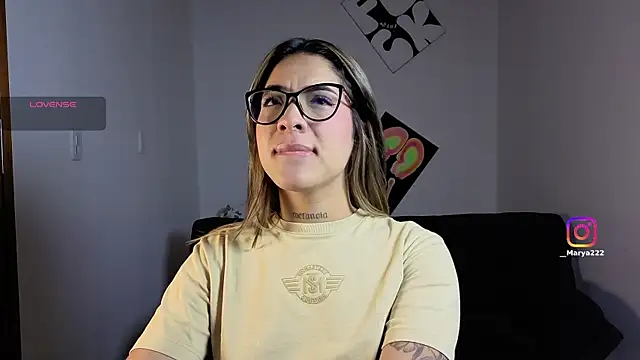 Maryybellax online show from 12.18.25