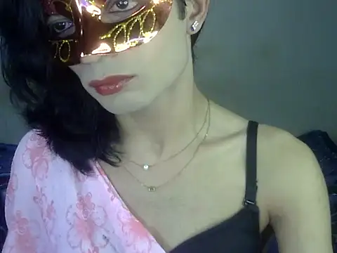 Snapshot of YourCDBitch chatting on 05.11.26 YourCDBitch online show from 05.11.26