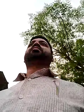 Vij717 online show from 10.20.25