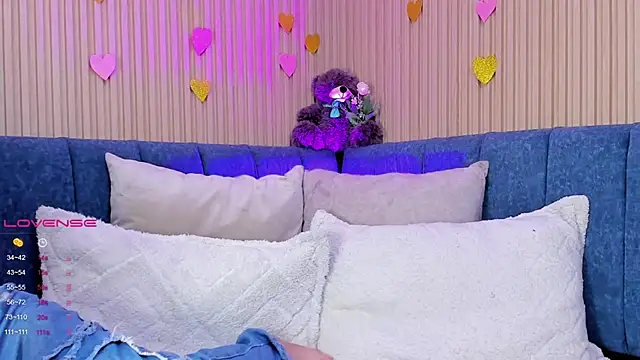 elizabeth 20 online show from 02.22.25