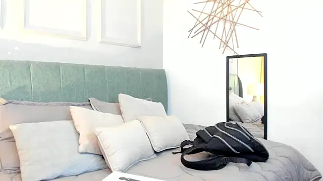 elizabeth 20 online show from 01.06.26