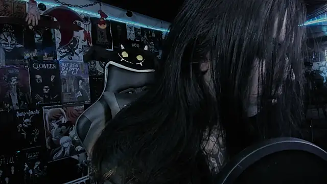 Snapshot of rotten_dreams chatting on 09.10.25 rotten dreams online show from 09.10.25