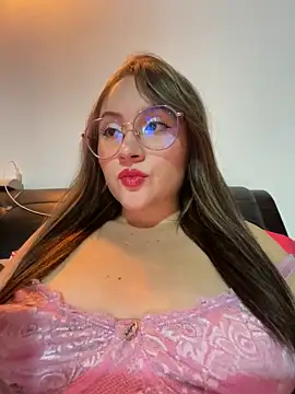 ValentinaOrtiz3 online show from 03.09.25
