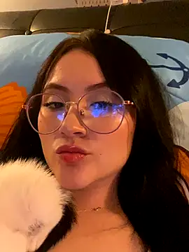 ValentinaOrtiz3 online show from 09.28.25