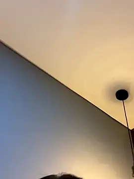 ValentinaOrtiz3 online show from 10.03.25