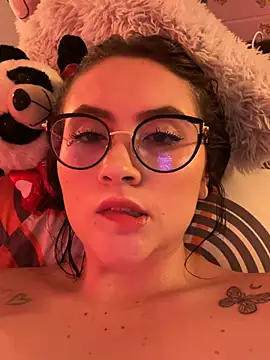 ValentinaOrtiz3 online show from 03.24.26