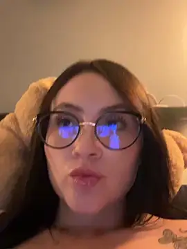 Snapshot of ValentinaOrtiz3 chatting on 06.29.26 ValentinaOrtiz3 online show from 06.29.26